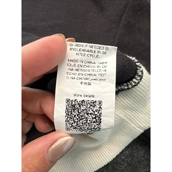 Dazy Polo Cropped Long Sleeve Shirt, Size L, EUC - Picture 5 of 5